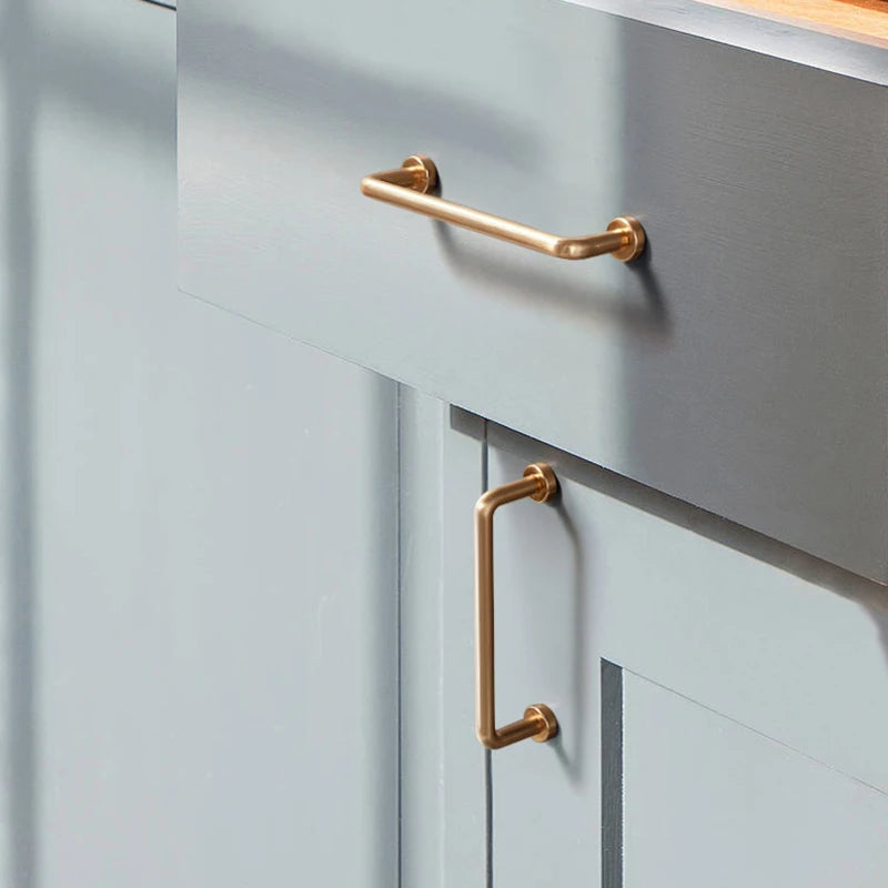 Dainty Furniture Bar Pull