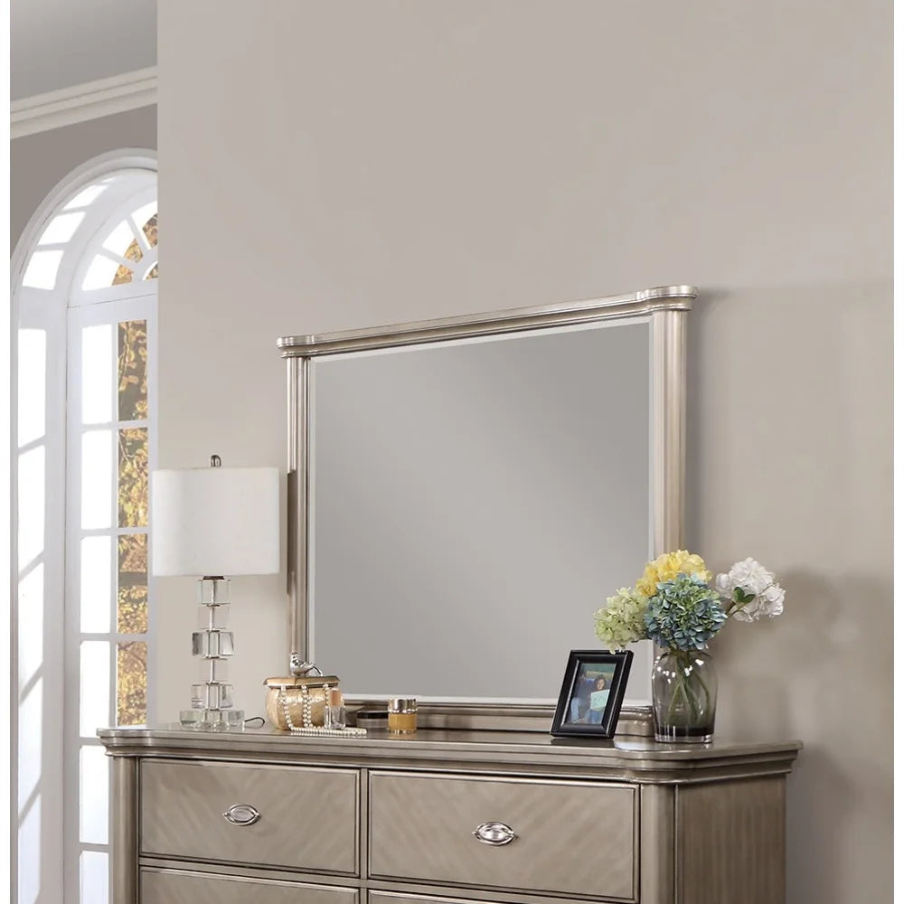 Luxury Antique Silver / Champagne Finish Dresser w Mirror Storage